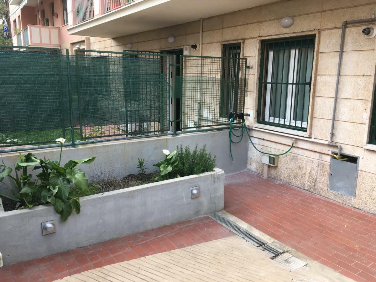 Cooper Apartment Genoa Bagian luar foto