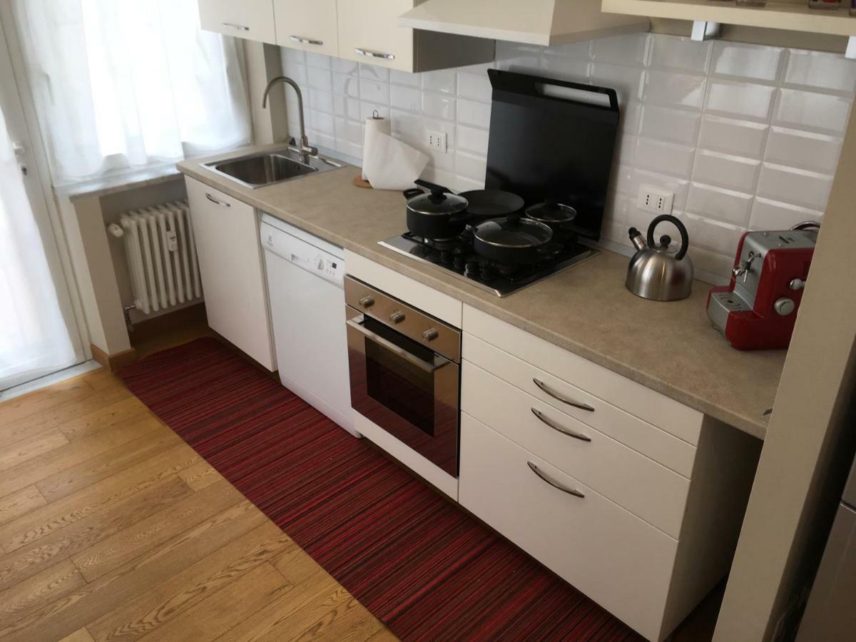 Cooper Apartment Genoa Bagian luar foto