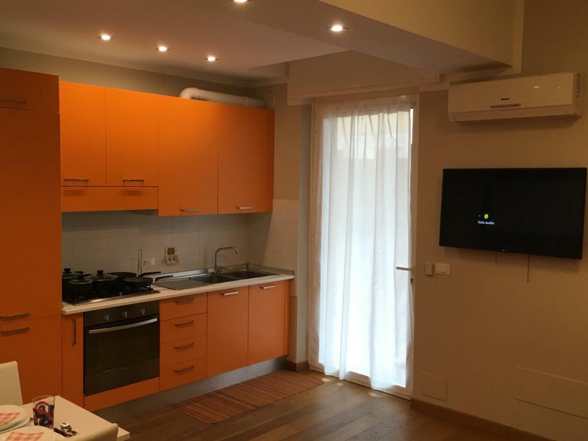 Cooper Apartment Genoa Bagian luar foto